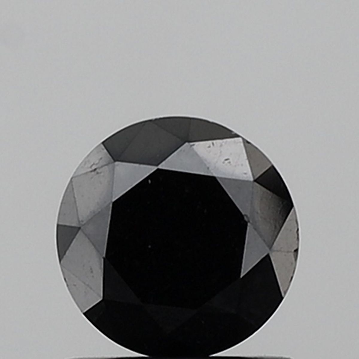 1.11 Carat Round Diamond Black VS1