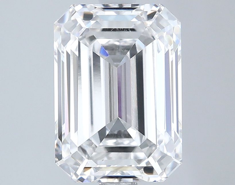 3.04 ct. emerald Lab Grown Diamond front image