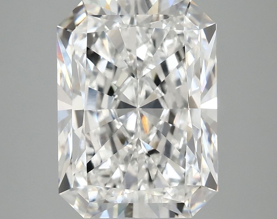 4.01 ct. radiant Lab Grown Diamond front image