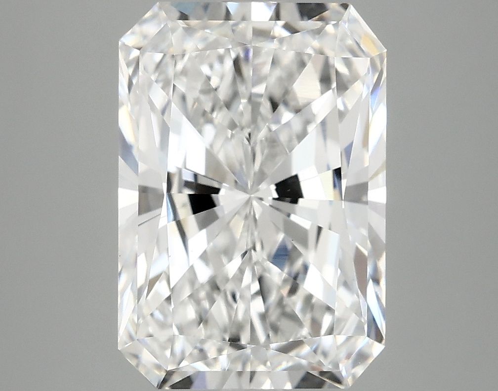 4.05 ct. radiant Lab Grown Diamond front image