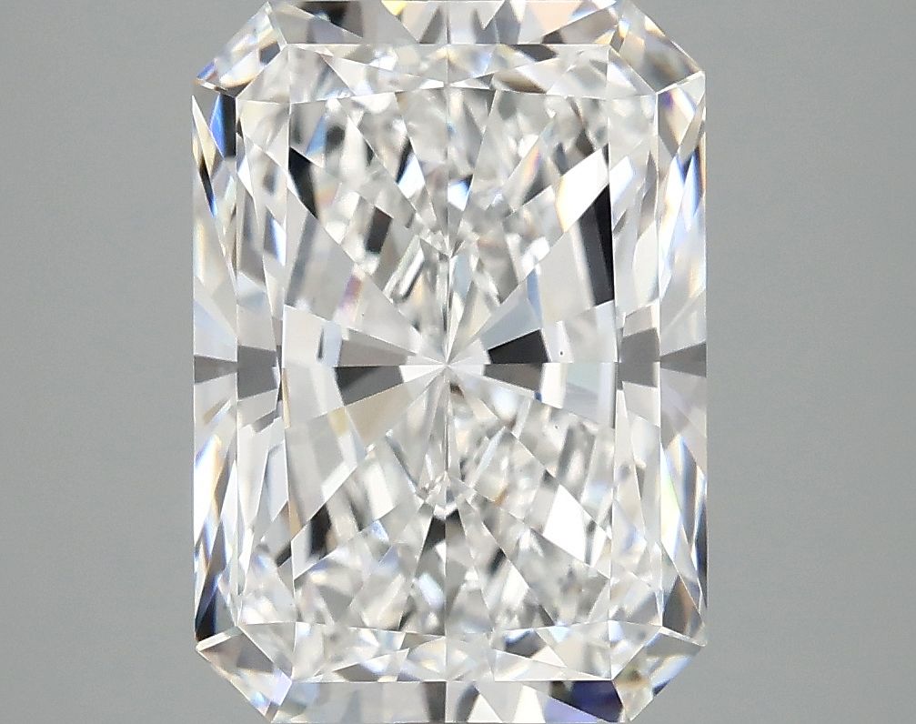 4.92 ct. radiant Lab Grown Diamond front image