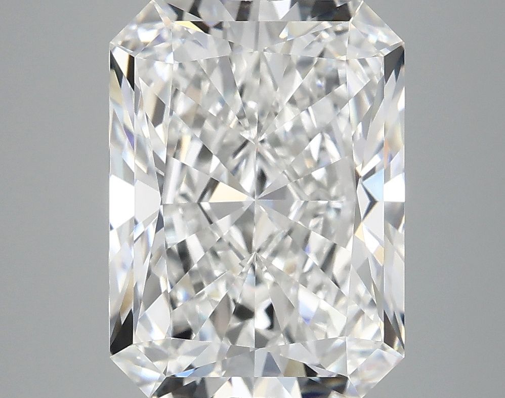 5.08 ct. radiant Lab Grown Diamond front image