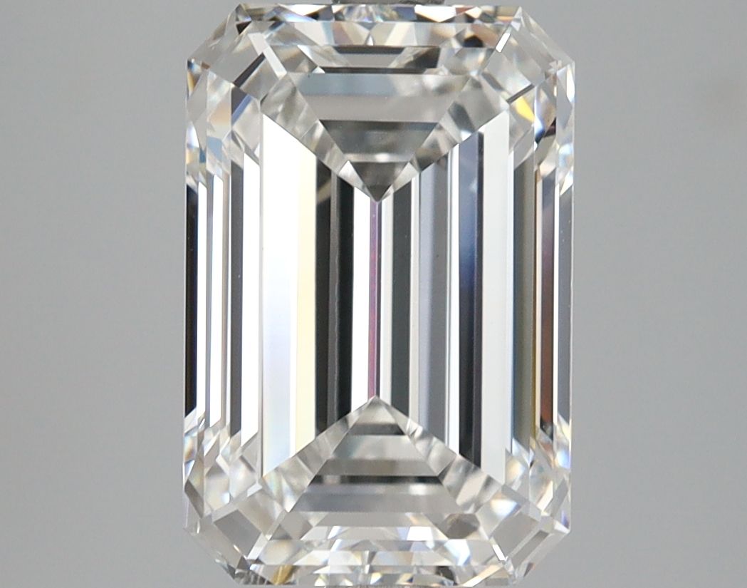 4.07 ct. emerald Lab Grown Diamond front image