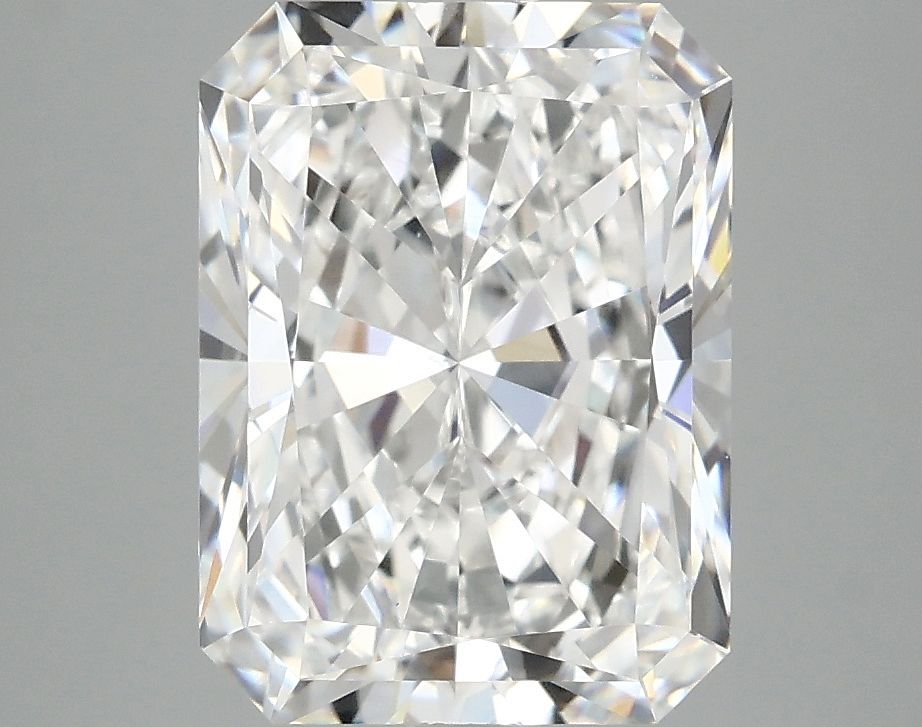 4.05 ct. radiant Lab Grown Diamond front image