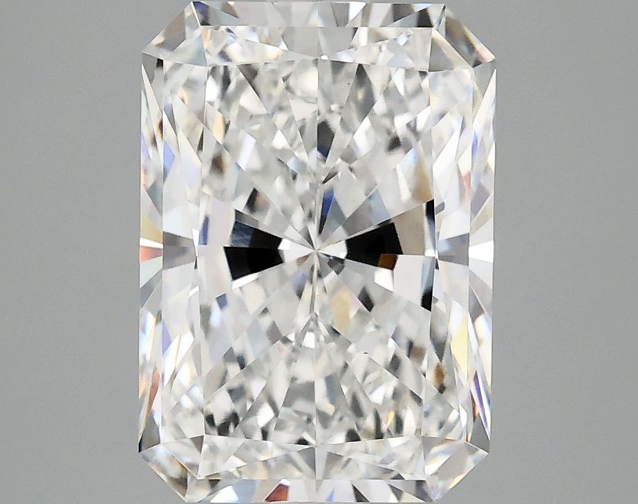 3.08 ct. radiant Lab Grown Diamond front image