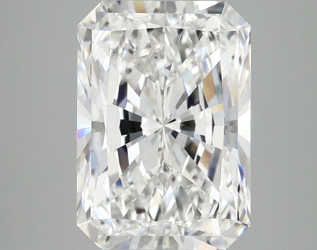 4.97 ct. radiant Lab Grown Diamond front image