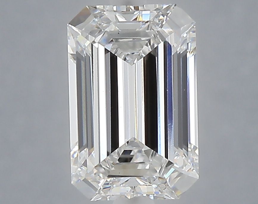 1.52 ct. emerald Lab Grown Diamond front image