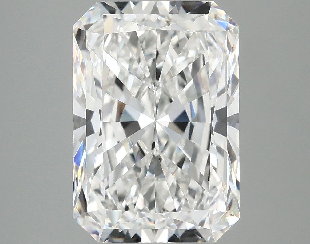4.05 ct. radiant Lab Grown Diamond front image
