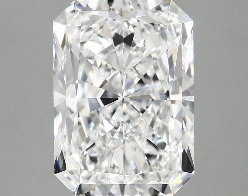2.97 ct. radiant Lab Grown Diamond front image