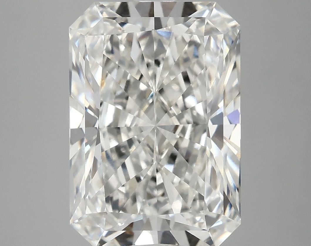 4.94 ct. radiant Lab Grown Diamond front image