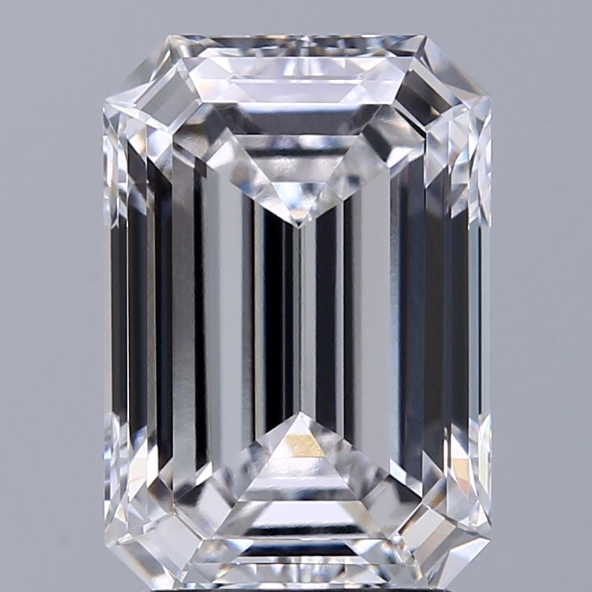 2.54 ct. emerald Lab Grown Diamond front image