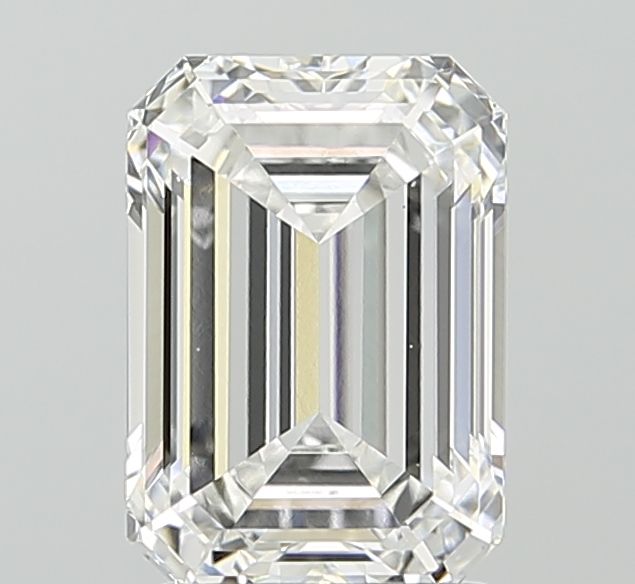 2.57 ct. emerald Lab Grown Diamond front image