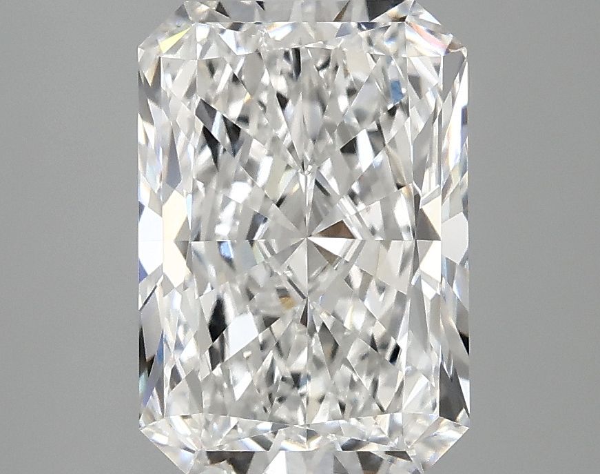 2.97 ct. radiant Lab Grown Diamond front image