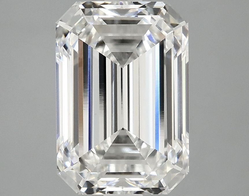 3.04 ct. emerald Lab Grown Diamond front image