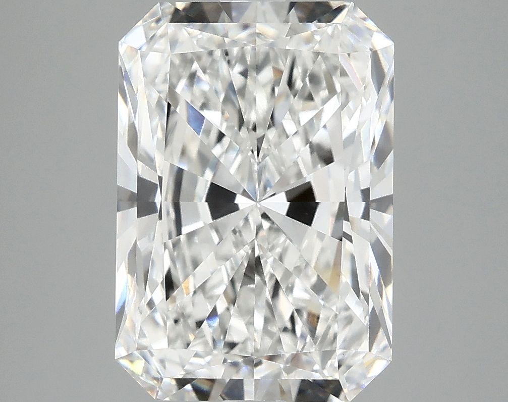 4.10 ct. radiant Lab Grown Diamond front image
