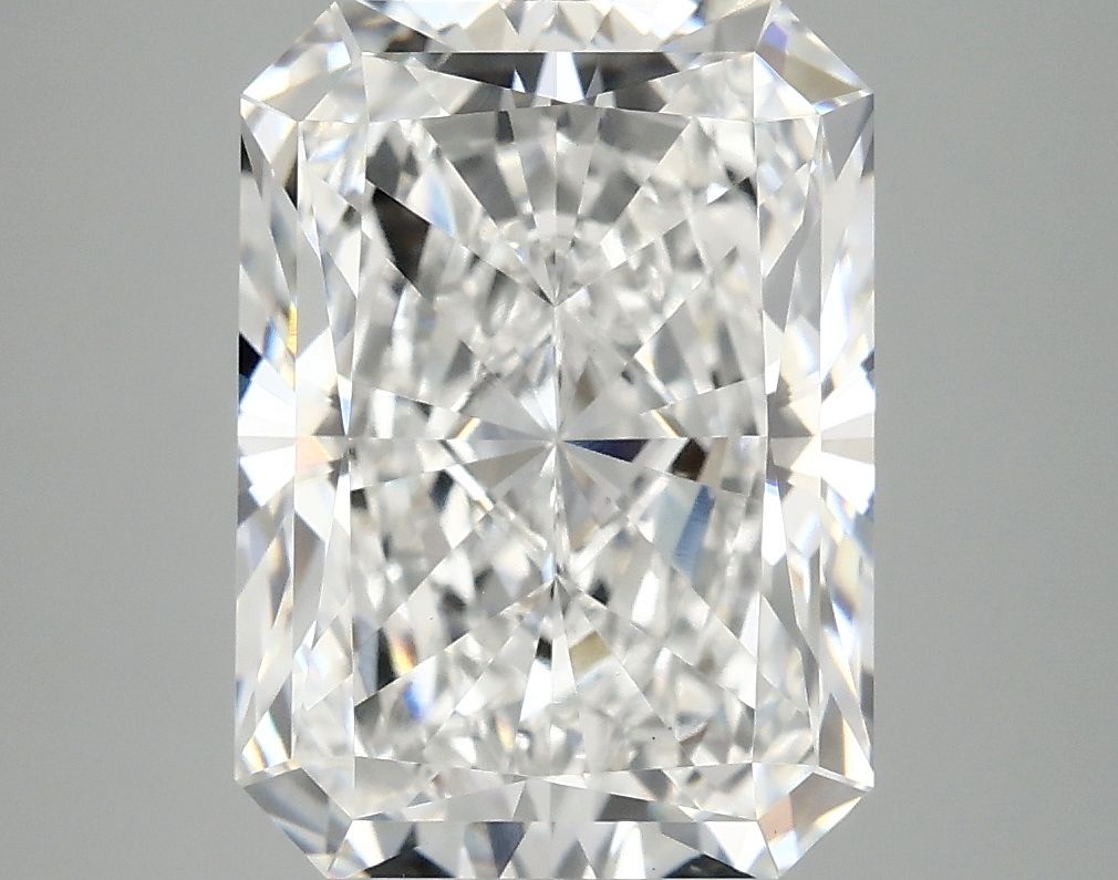 5.08 ct. radiant Lab Grown Diamond front image