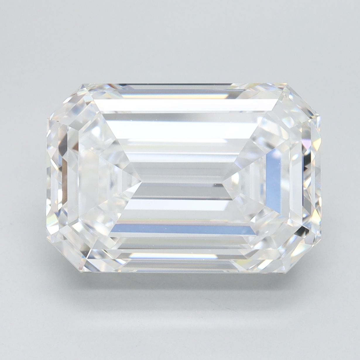 4.23 ct. emerald Lab Grown Diamond front image
