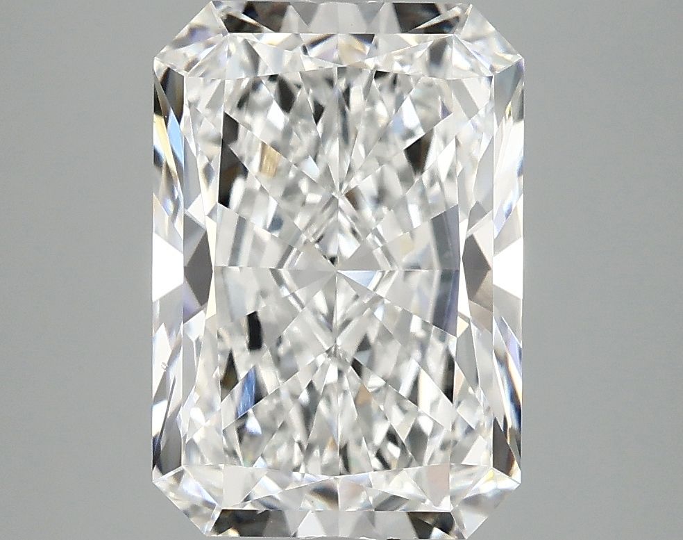 4.15 ct. radiant Lab Grown Diamond front image