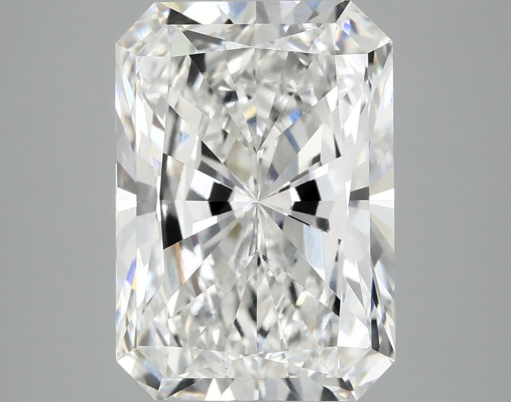 4.88 ct. radiant Lab Grown Diamond front image