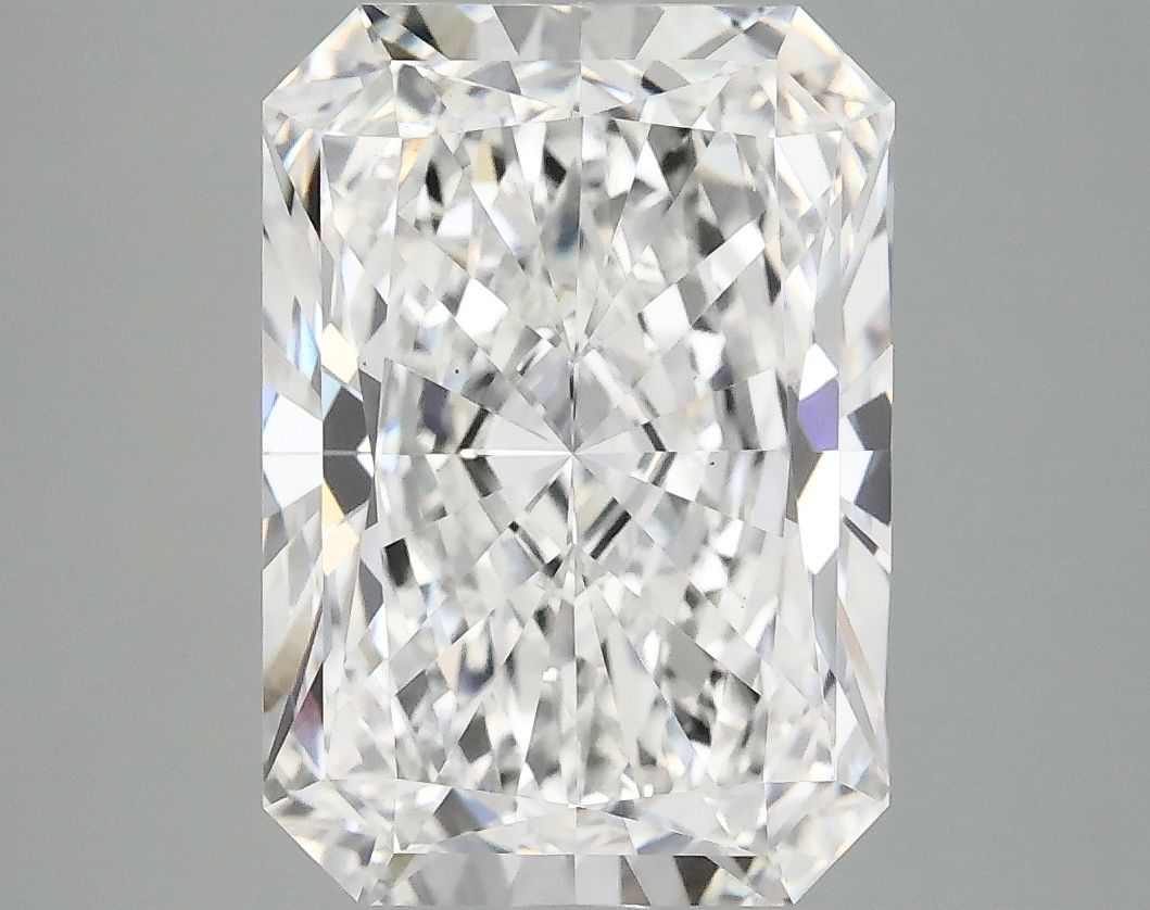 4.79 ct. radiant Lab Grown Diamond front image