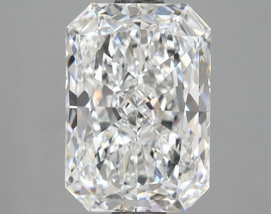 2.59 ct. radiant Lab Grown Diamond front image