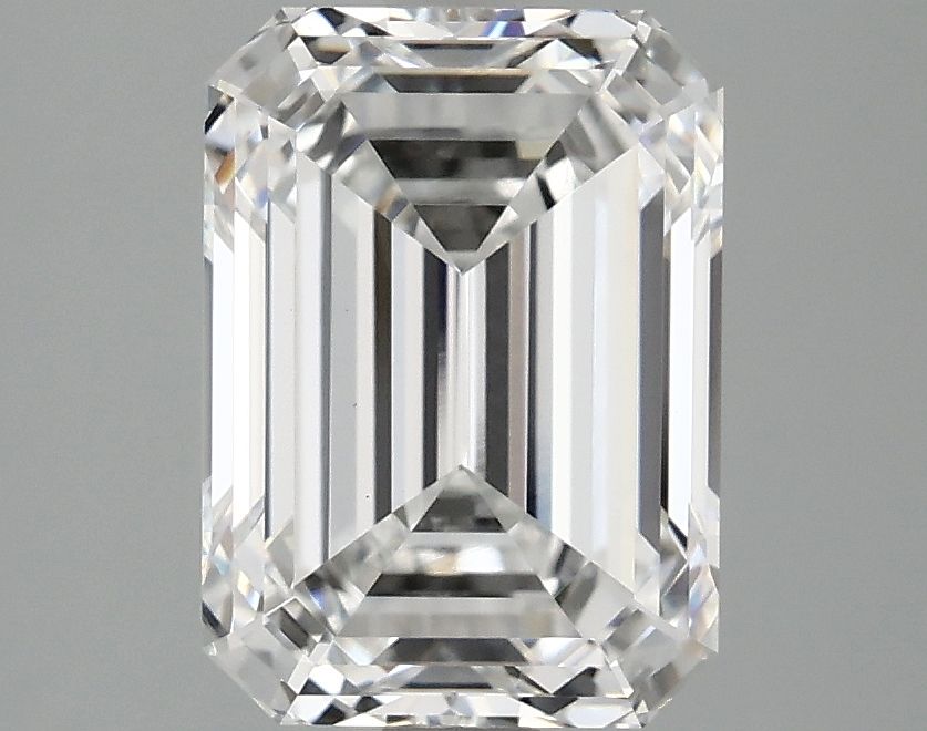 3.10 ct. emerald Lab Grown Diamond front image
