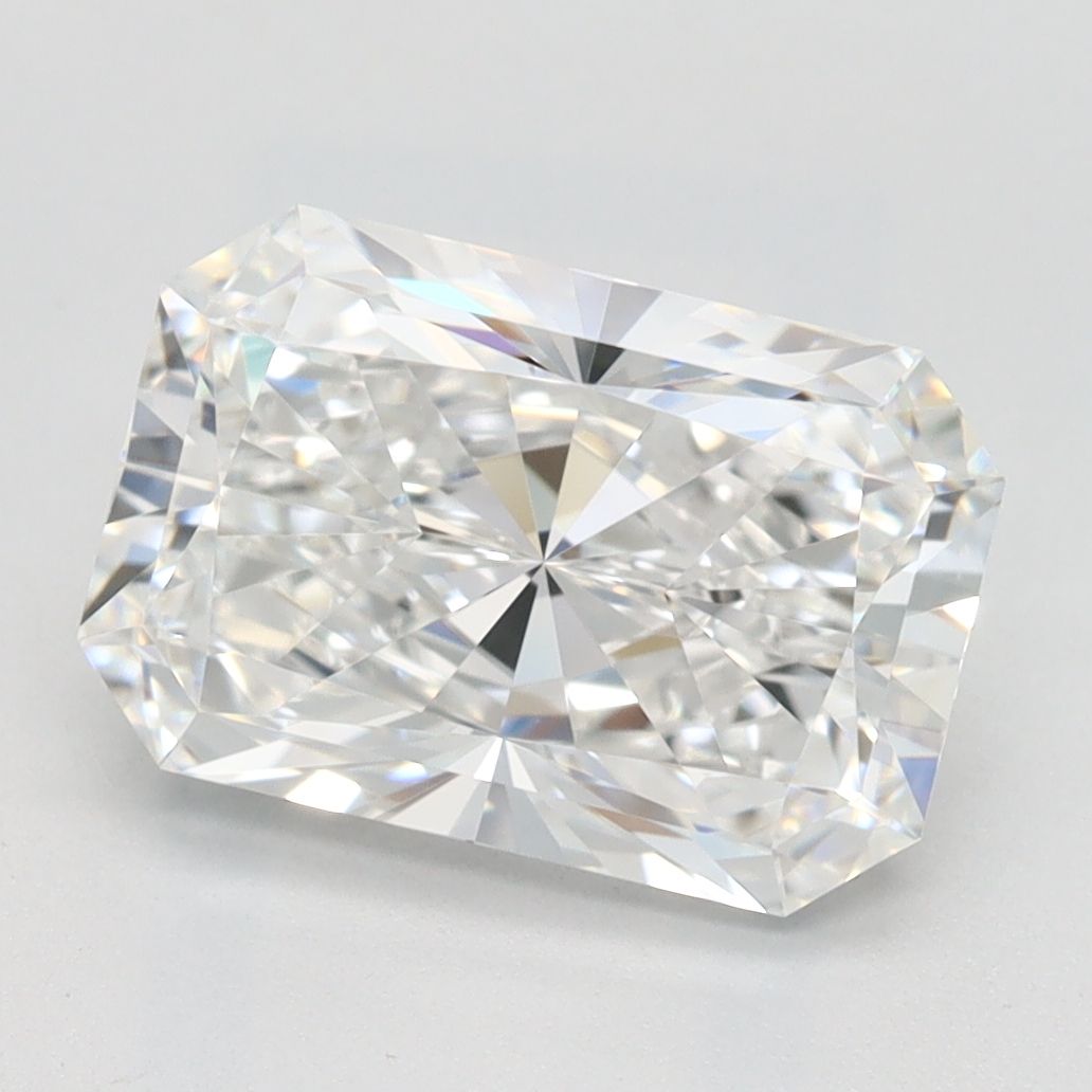 2.57 ct. radiant Lab Grown Diamond front image