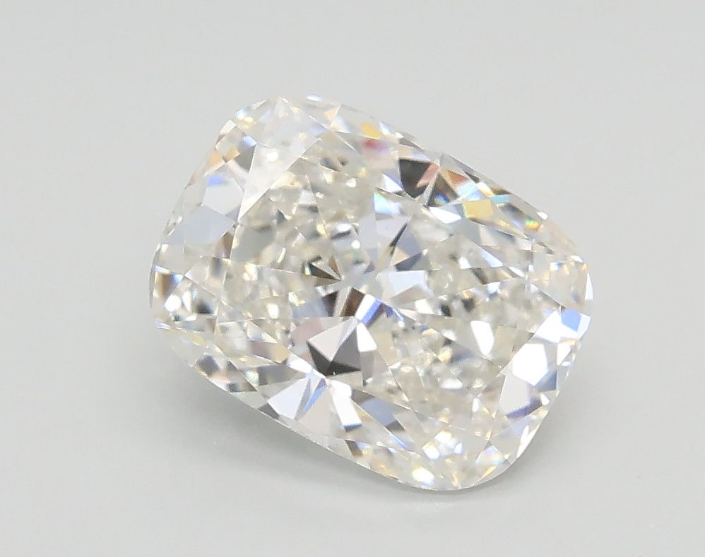 1.54 ct lab-grown Cushion modified Diamond