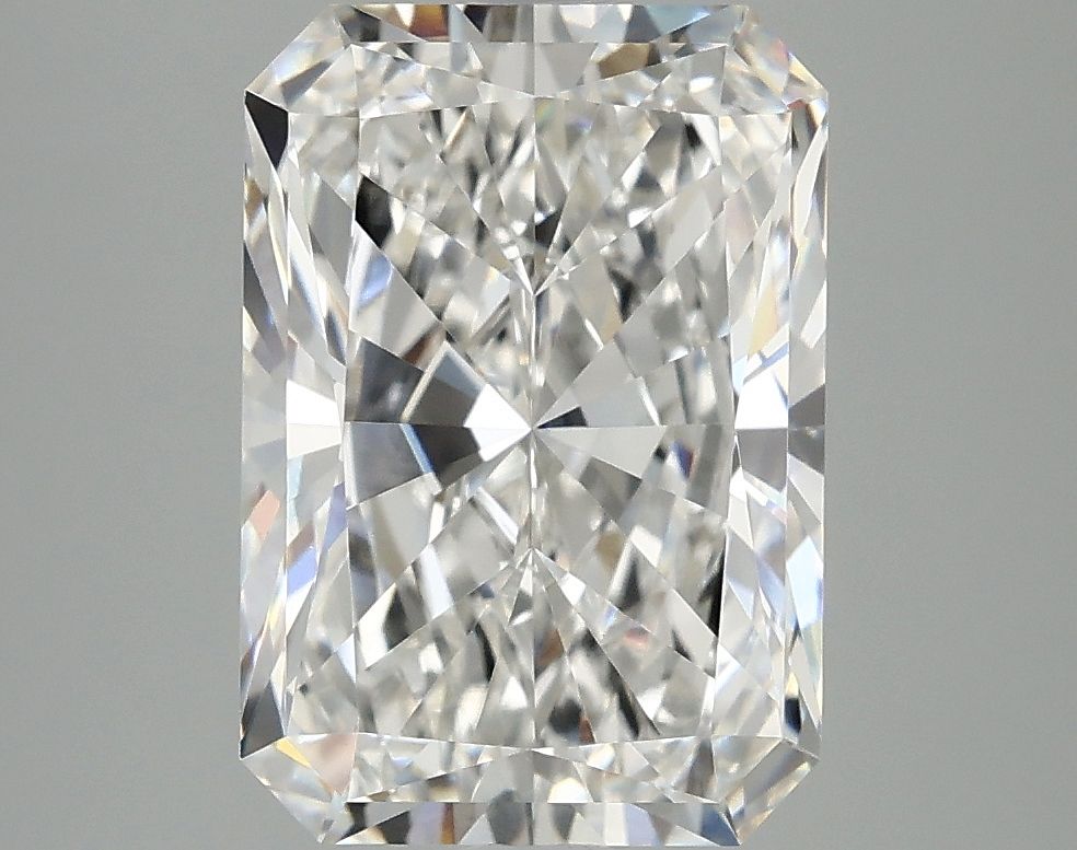 4.05 ct. radiant Lab Grown Diamond front image