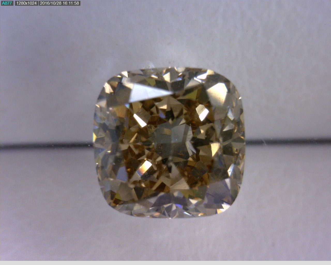 1.16ct Cushion Brilliant CHAMPAGNE SI1