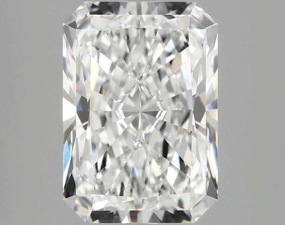 3.08 ct. radiant Lab Grown Diamond front image