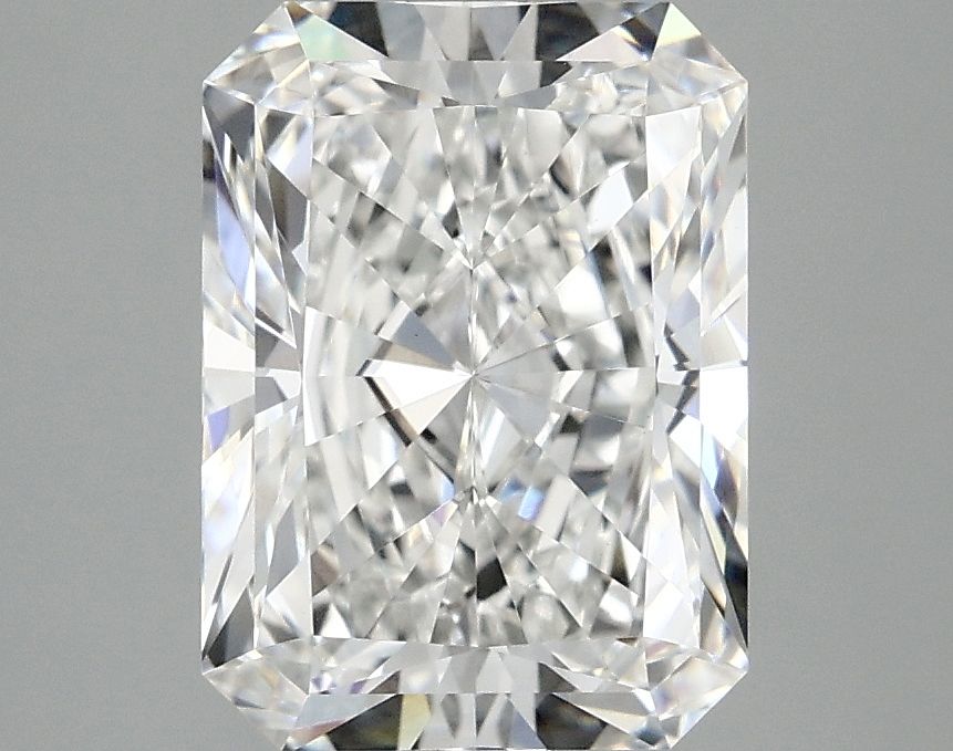 3.08 ct. radiant Lab Grown Diamond front image