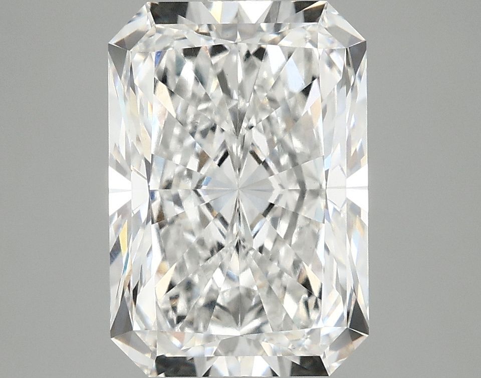 4.05 ct. radiant Lab Grown Diamond front image
