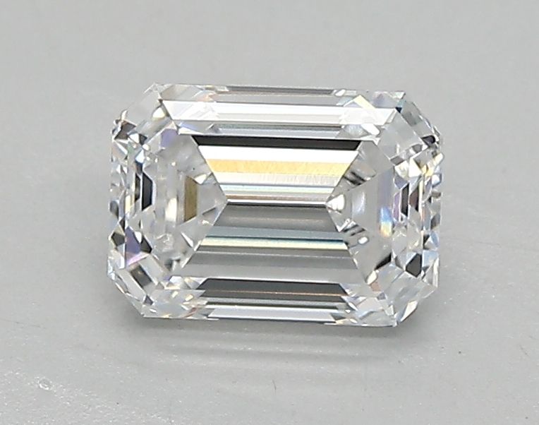 0.90 ct. emerald Lab Grown Diamond front image