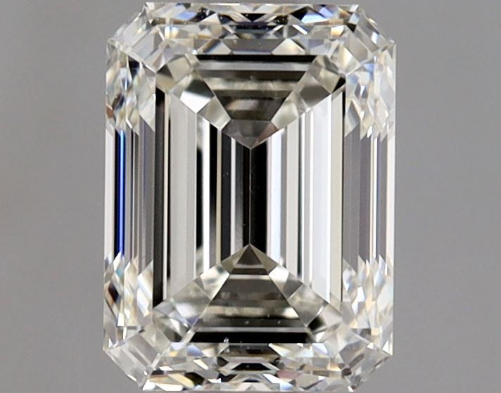 1.01 ct Emerald diamond