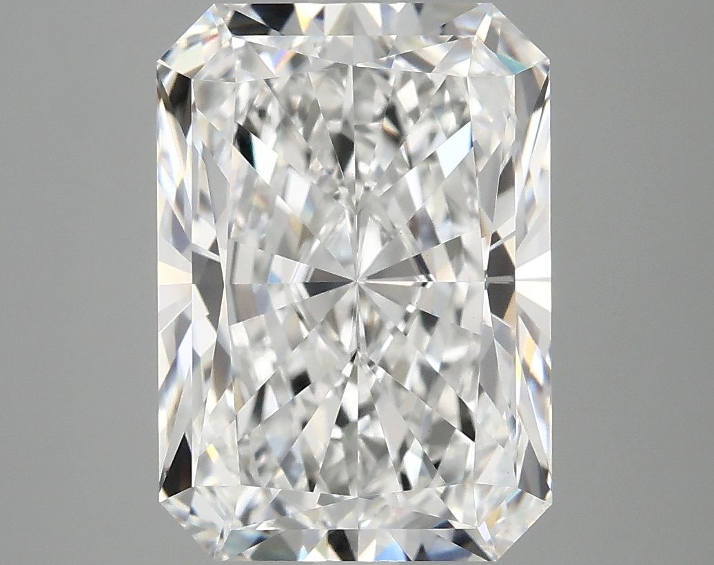 5.07 ct. radiant Lab Grown Diamond front image