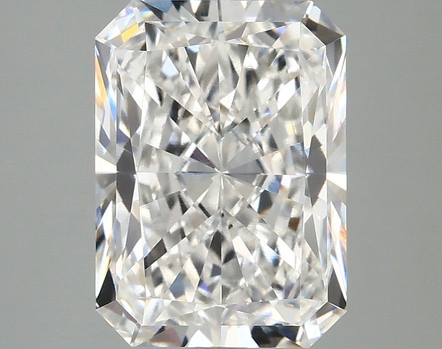 3.08 ct. radiant Lab Grown Diamond front image