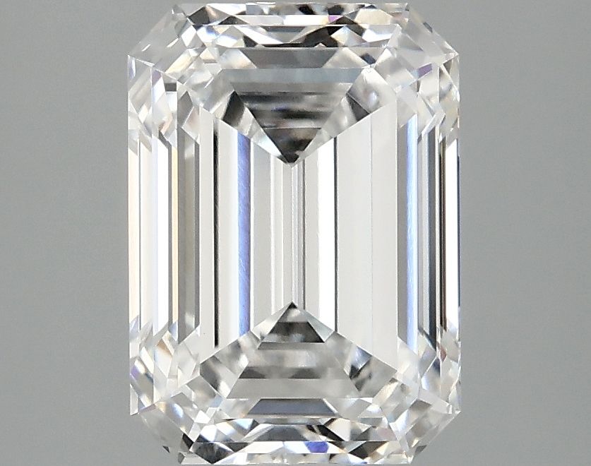 2.56 ct. emerald Lab Grown Diamond front image