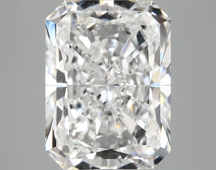 3.09 ct. radiant Lab Grown Diamond front image