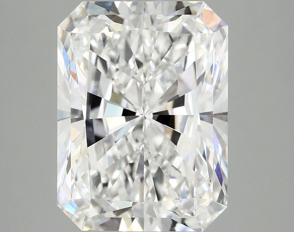 4.04 ct. radiant Lab Grown Diamond front image