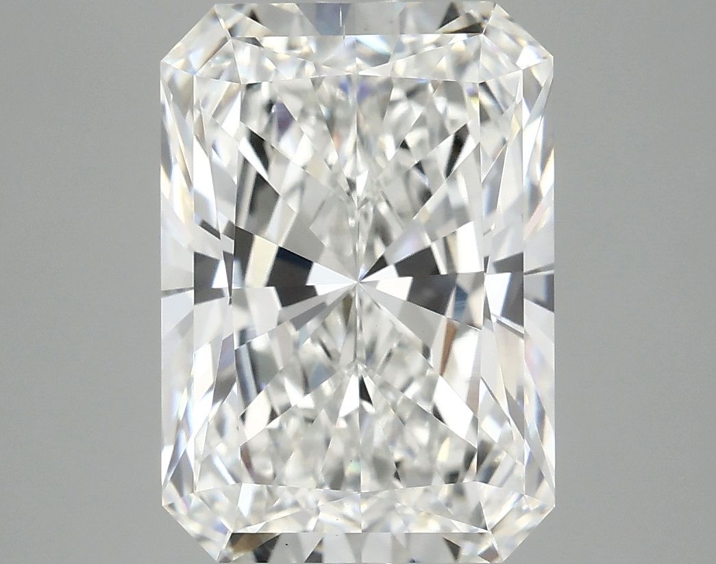4.86 ct. radiant Lab Grown Diamond front image