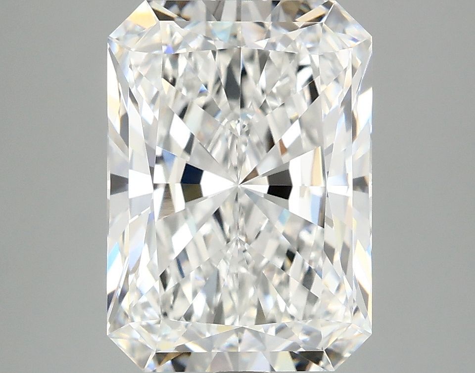 4.08 ct. radiant Lab Grown Diamond front image