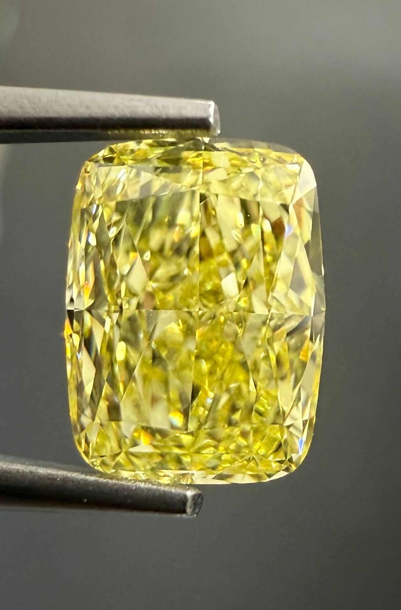 1.06 Carat Cushion modified Diamond Fancy Intense Yellow VVS2