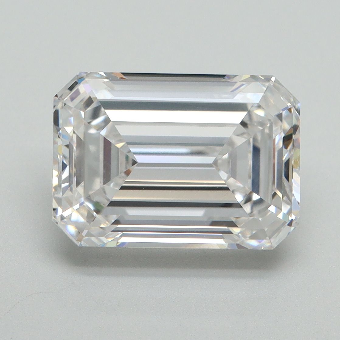 4.21 ct. emerald Lab Grown Diamond front image