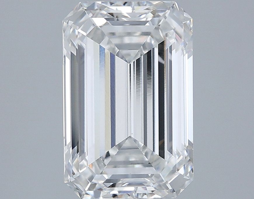 3.04 ct. emerald Lab Grown Diamond front image
