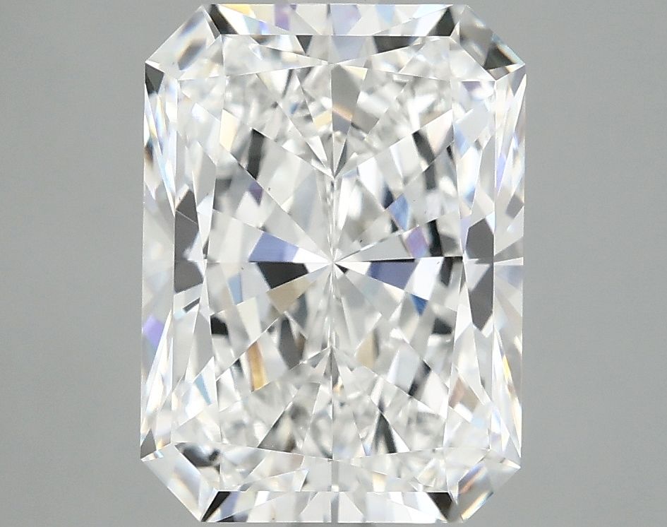 4.19 ct. radiant Lab Grown Diamond front image