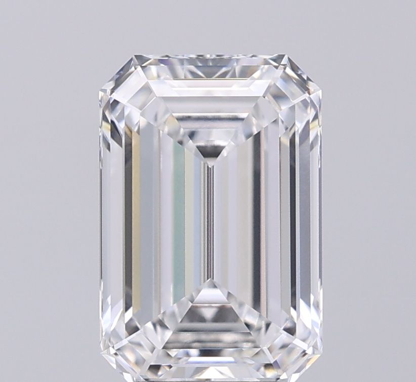 3.07 ct. emerald Lab Grown Diamond front image