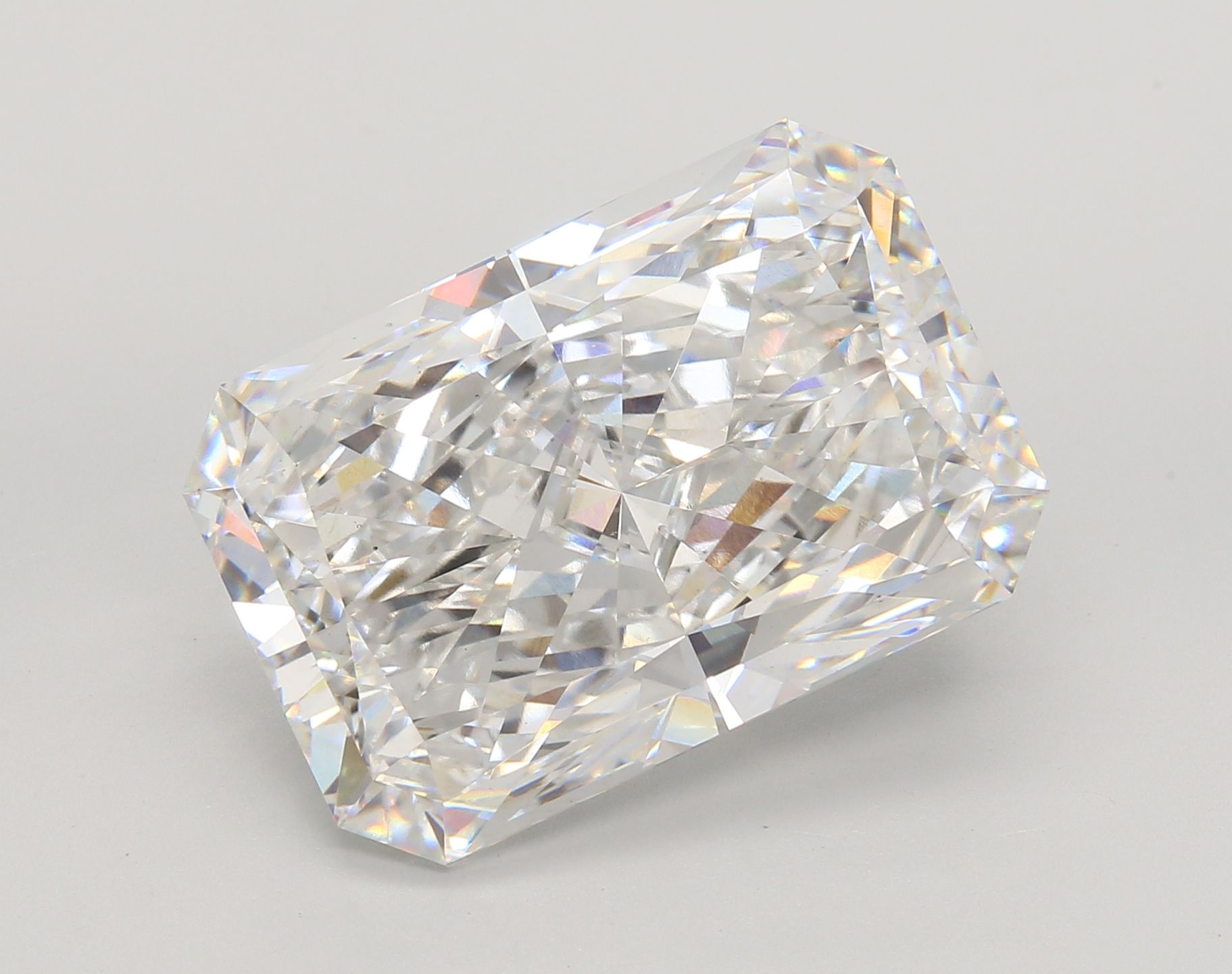 15.09 ct. radiant Lab Grown Diamond front image