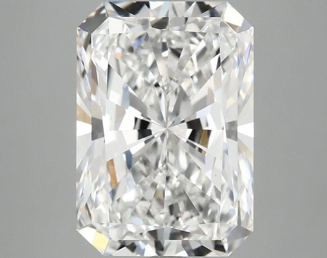 4.98 ct. radiant Lab Grown Diamond front image