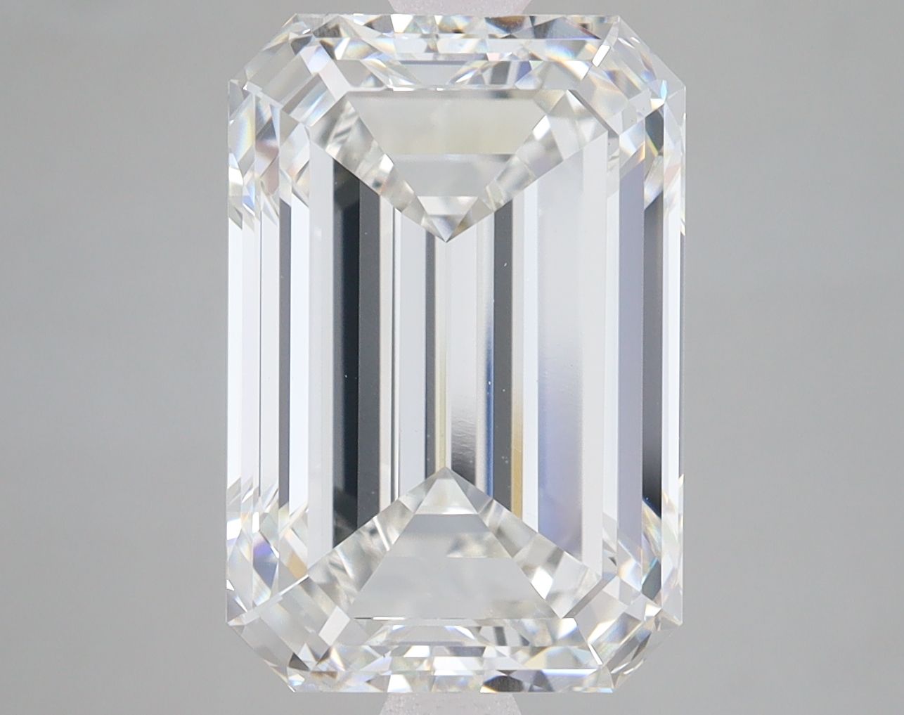 7.02 ct. emerald Lab Grown Diamond front image